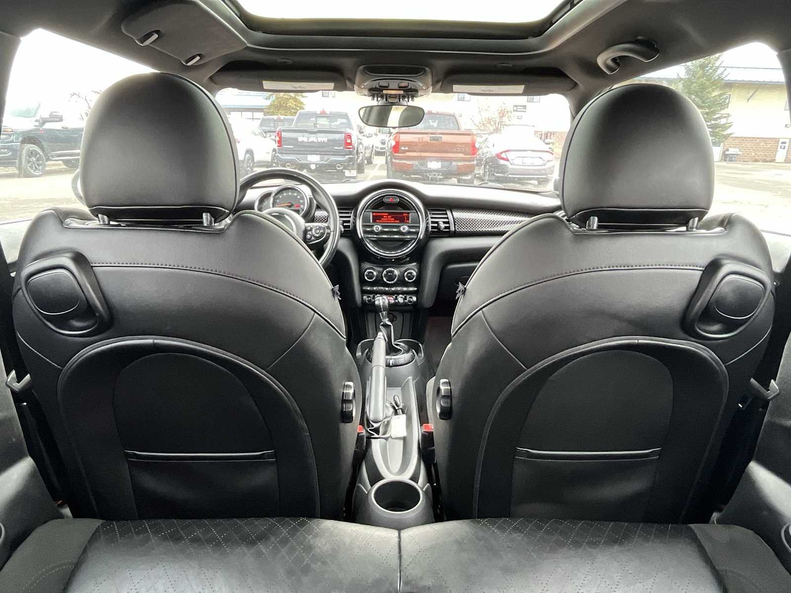 Thumbnail: 2014 MINI Cooper Hardtop - 12