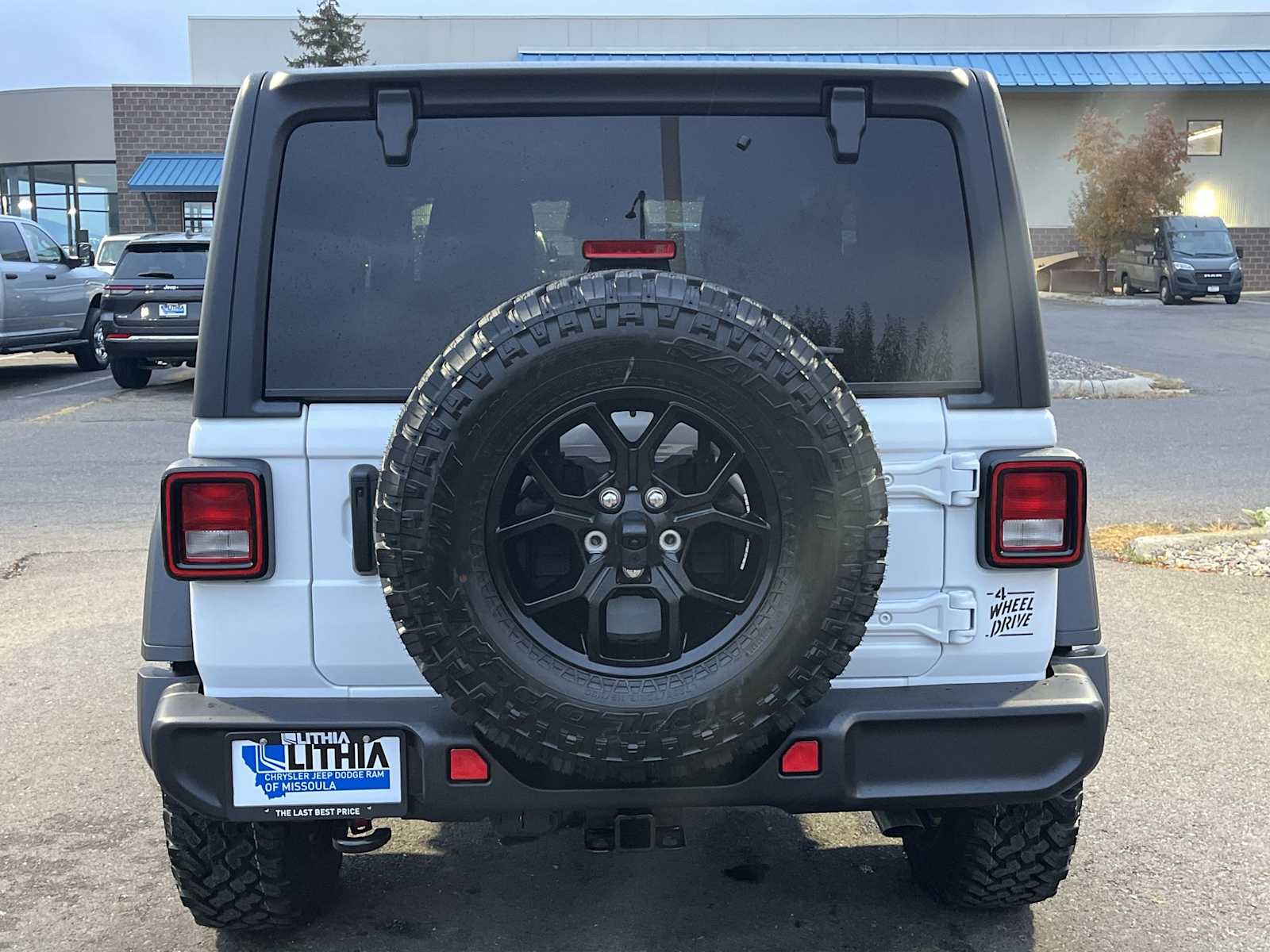 Thumbnail: 2026 Jeep Wrangler - 5