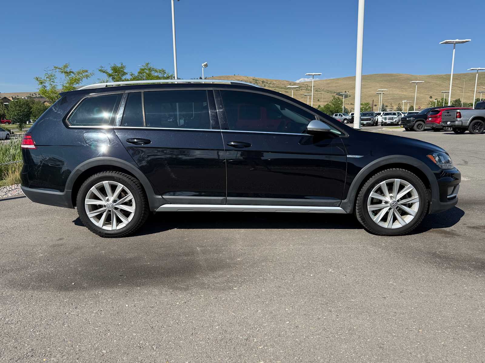 Thumbnail: 2018 Volkswagen Golf - 6