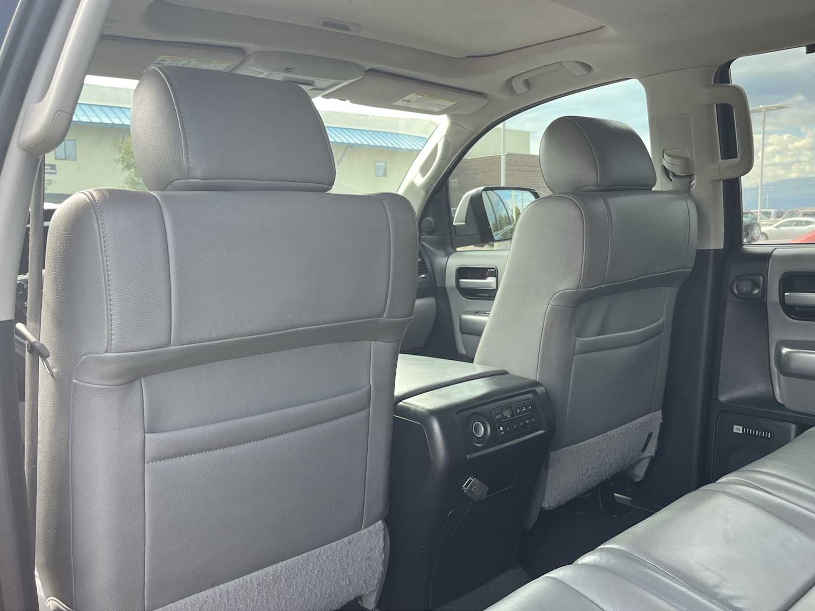 Thumbnail: 2020 Toyota Sequoia - 12