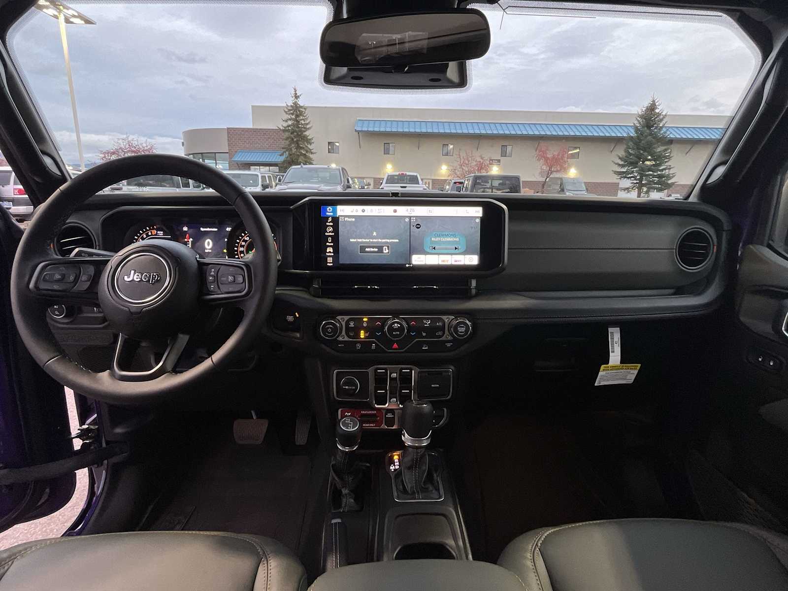 Thumbnail: 2026 Jeep Gladiator - 10