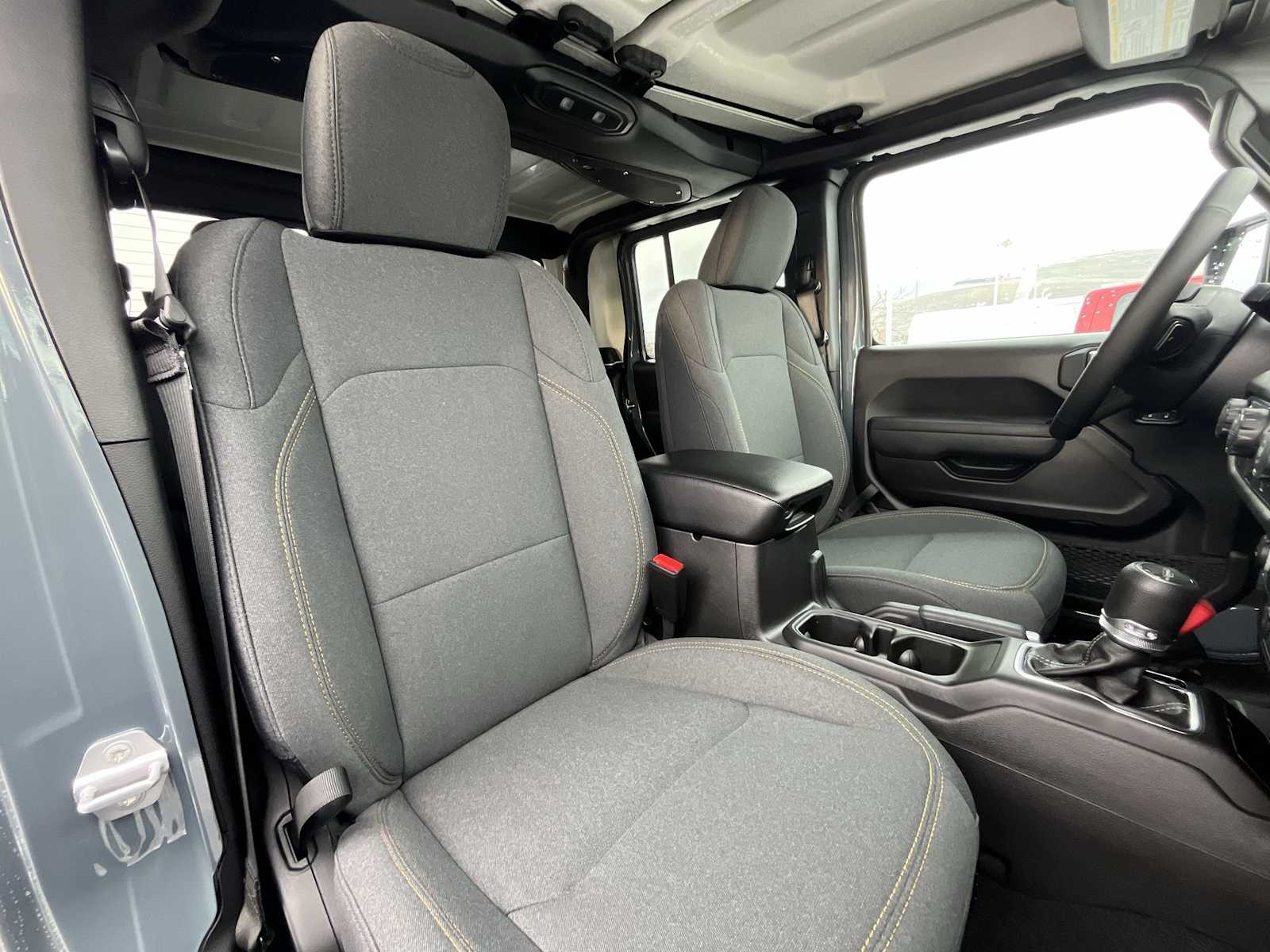 Thumbnail: 2026 Jeep Gladiator - 14