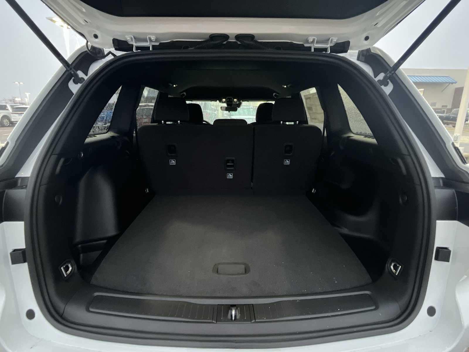 Thumbnail: 2025 Jeep Grand Cherokee - 19