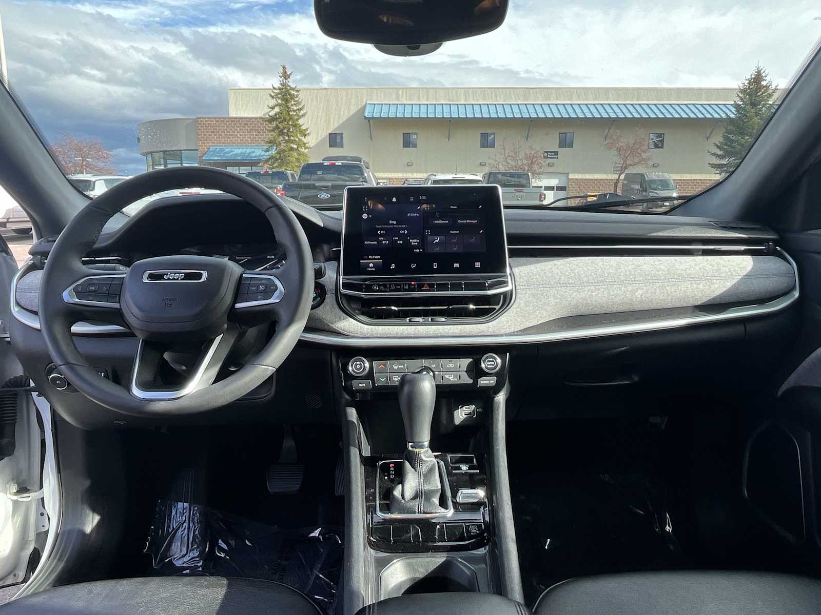 Thumbnail: 2024 Jeep Compass - 10