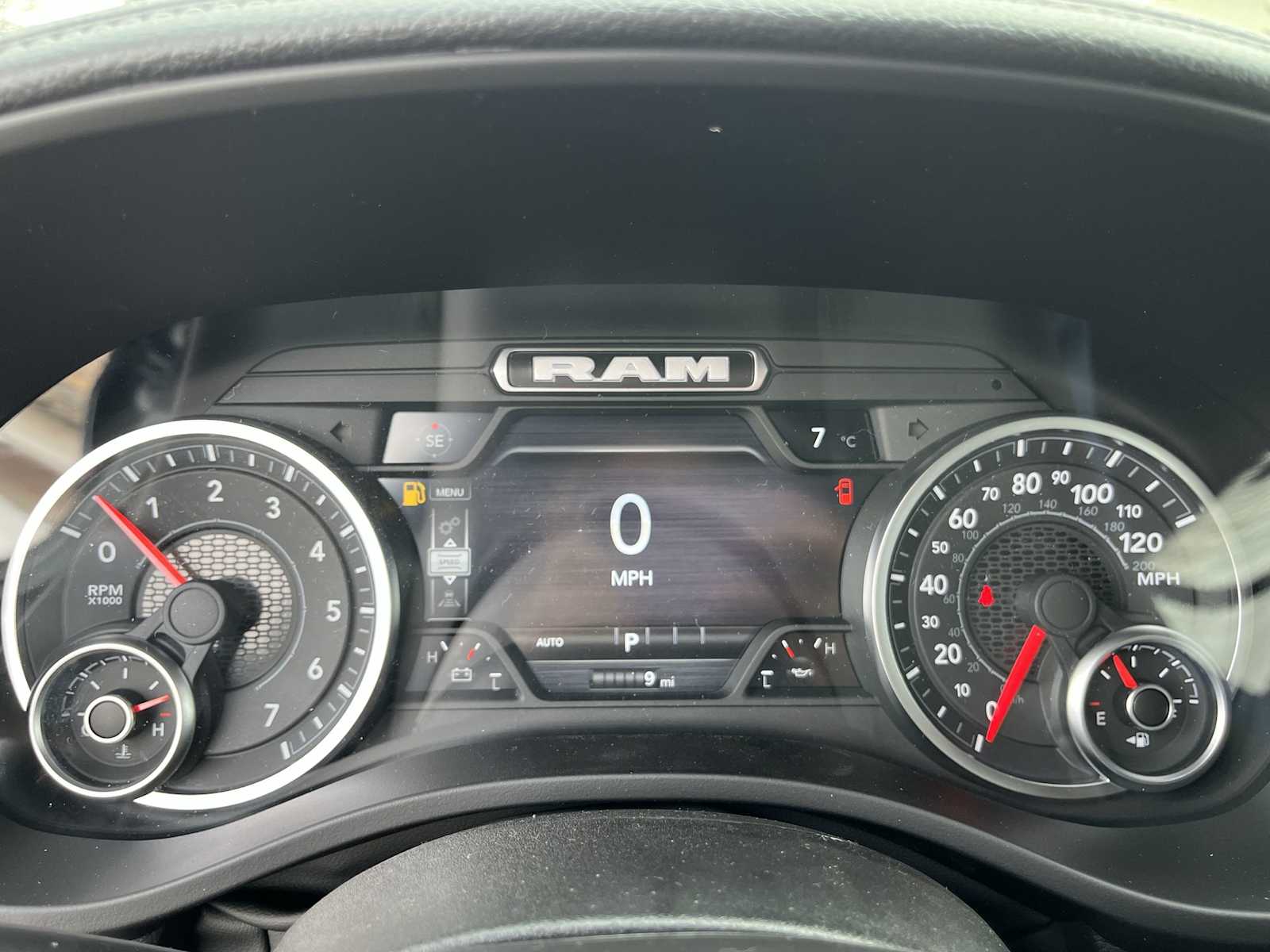 Thumbnail: 2026 RAM 1500 - 18