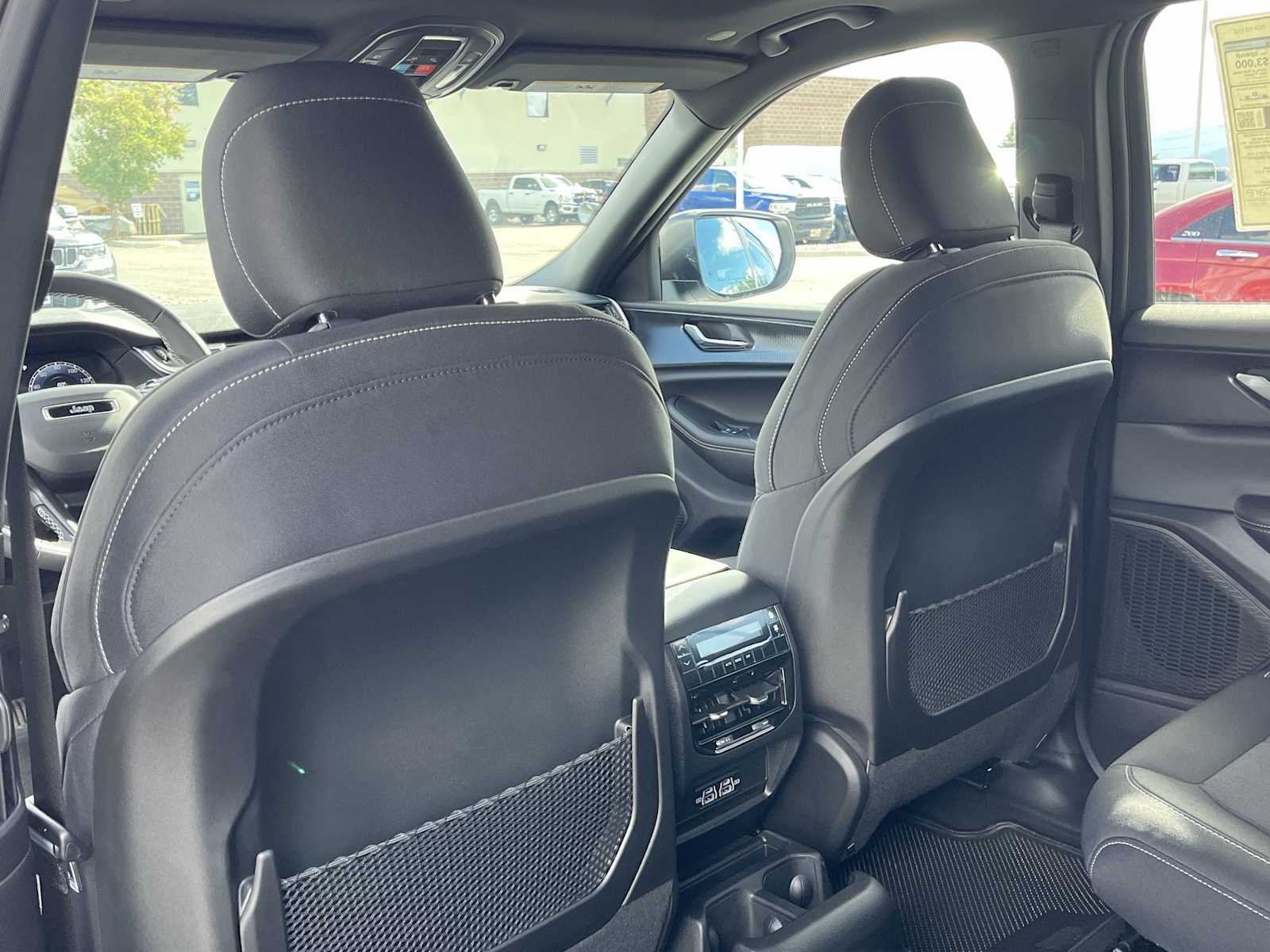 Thumbnail: 2025 Jeep Grand Cherokee - 12