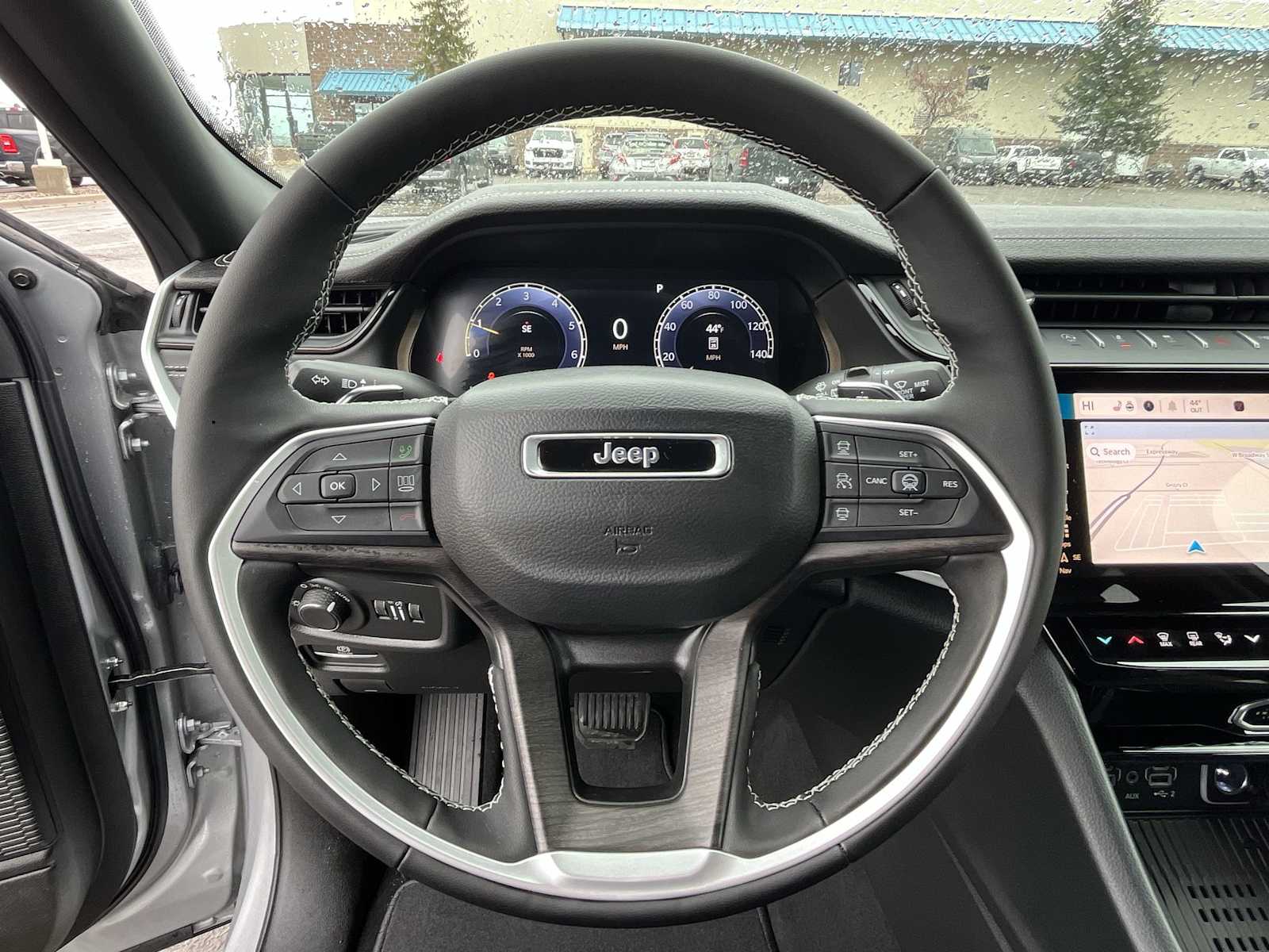 Thumbnail: 2026 Jeep Grand Cherokee - 15