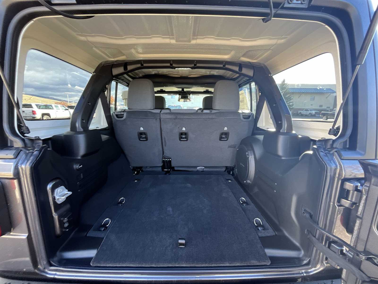 Thumbnail: 2026 Jeep Wrangler - 19