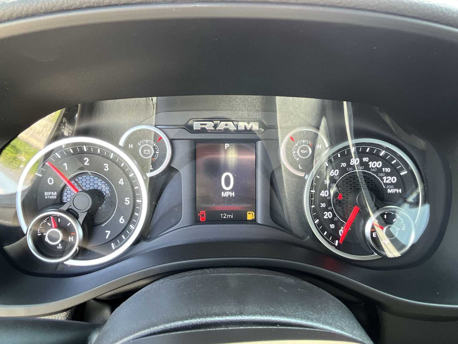 Thumbnail: 2025 RAM 1500 - 18