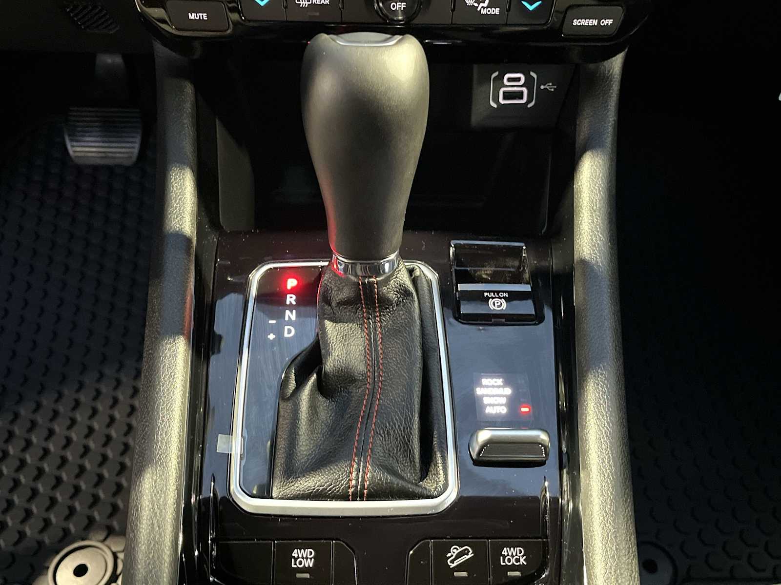 Thumbnail: 2026 Jeep Compass - 17