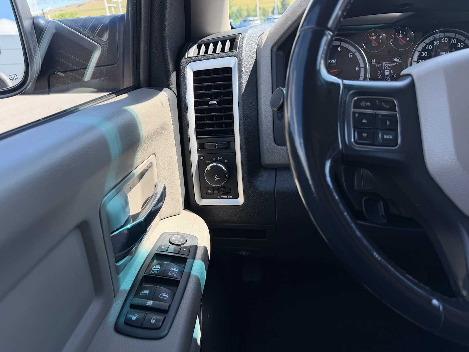 Thumbnail: 2012 RAM 1500 - 16