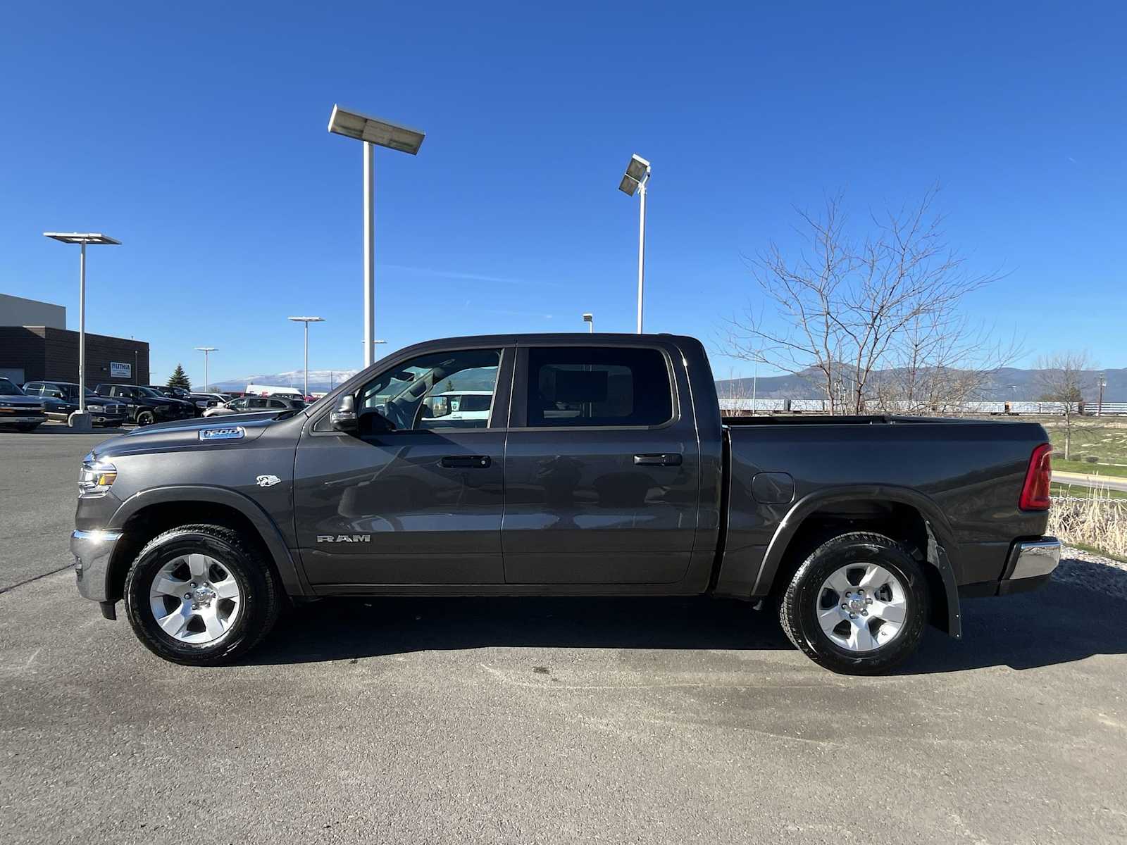 Thumbnail: 2026 RAM 1500 - 3
