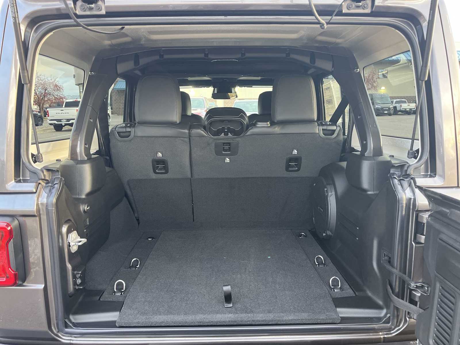 Thumbnail: 2026 Jeep Wrangler - 19