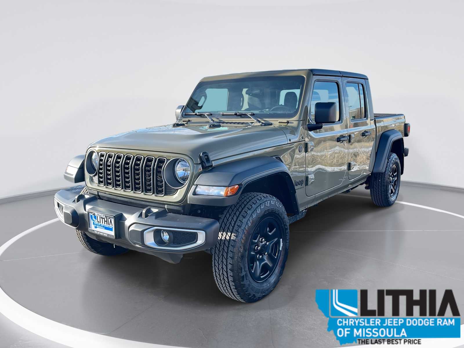 2026 Jeep Gladiator Sport's photo