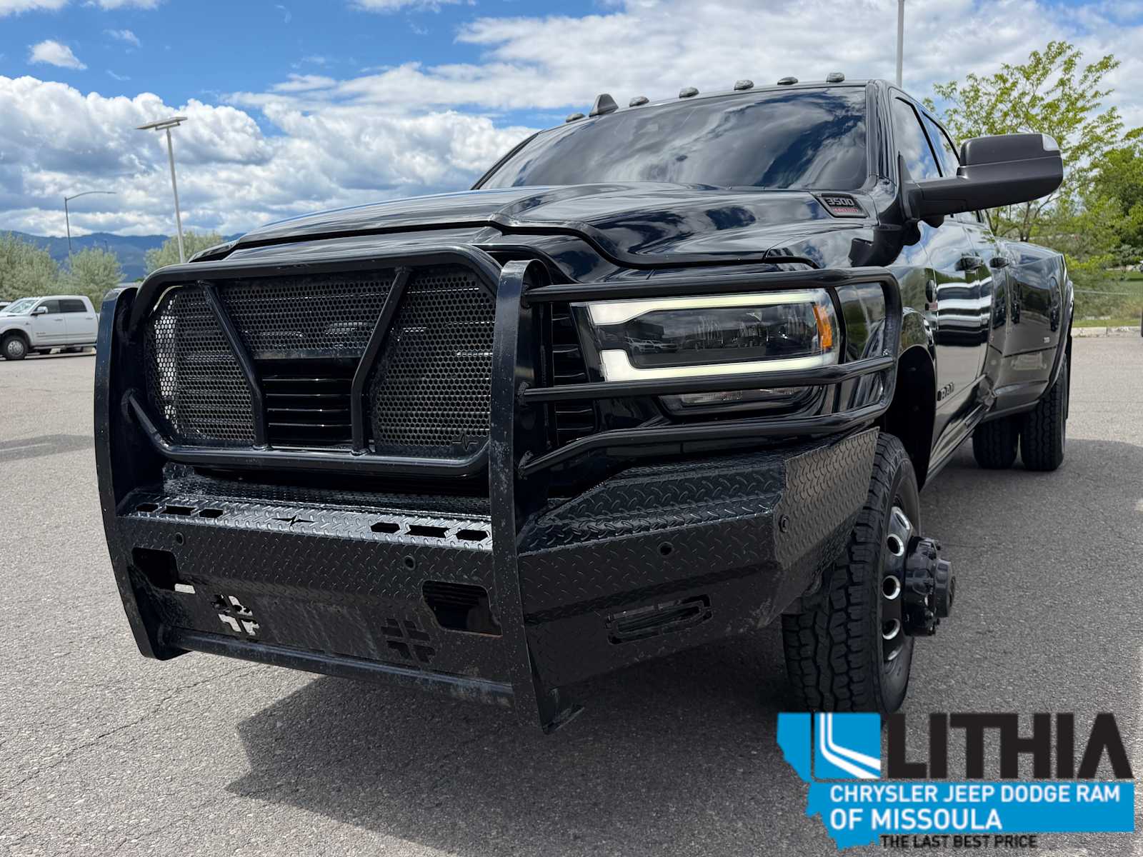 2021 RAM 3500 Laramie 4X4 Crew Cab LWB's photo