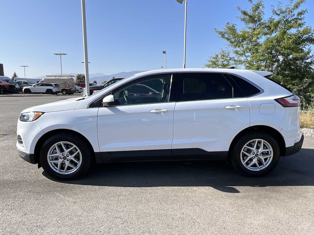 Used 2024 Ford Edge  SUV