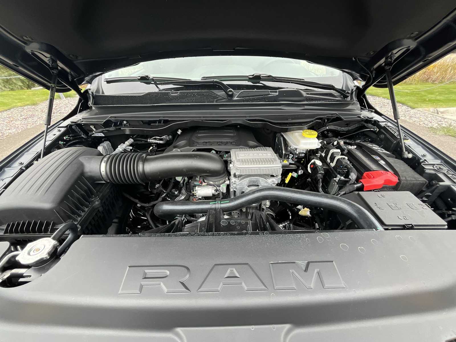 Thumbnail: 2026 RAM 1500 - 9
