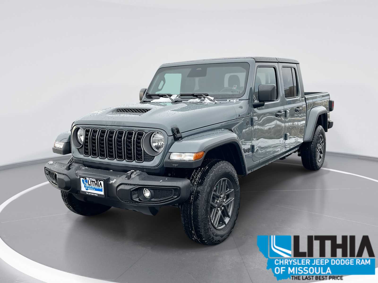 2026 Jeep Gladiator Sport S's photo