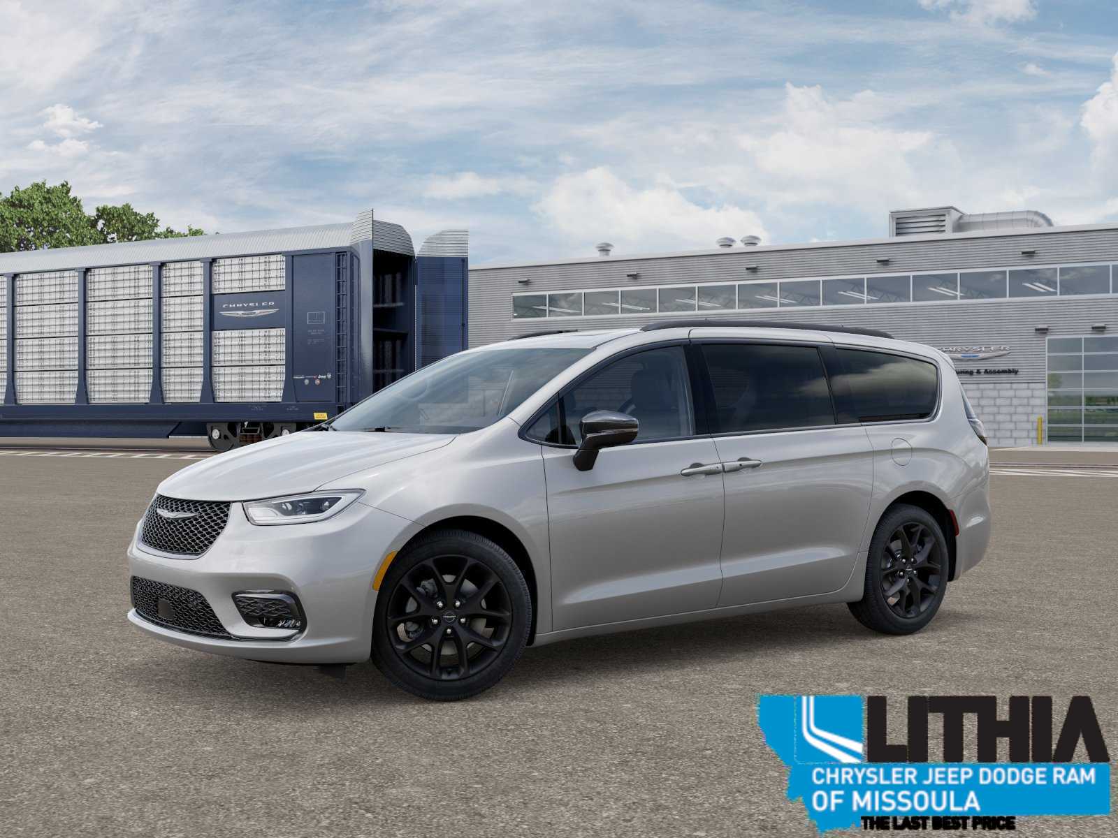 2026 Chrysler Pacifica Limited's photo