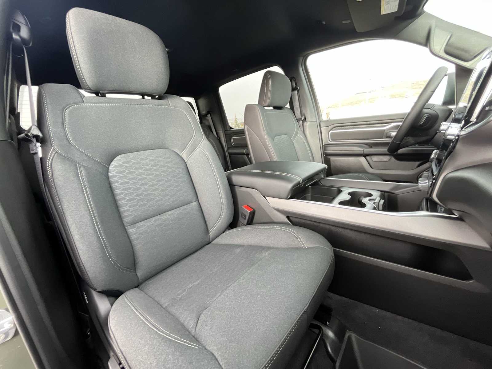 Thumbnail: 2026 RAM 1500 - 14