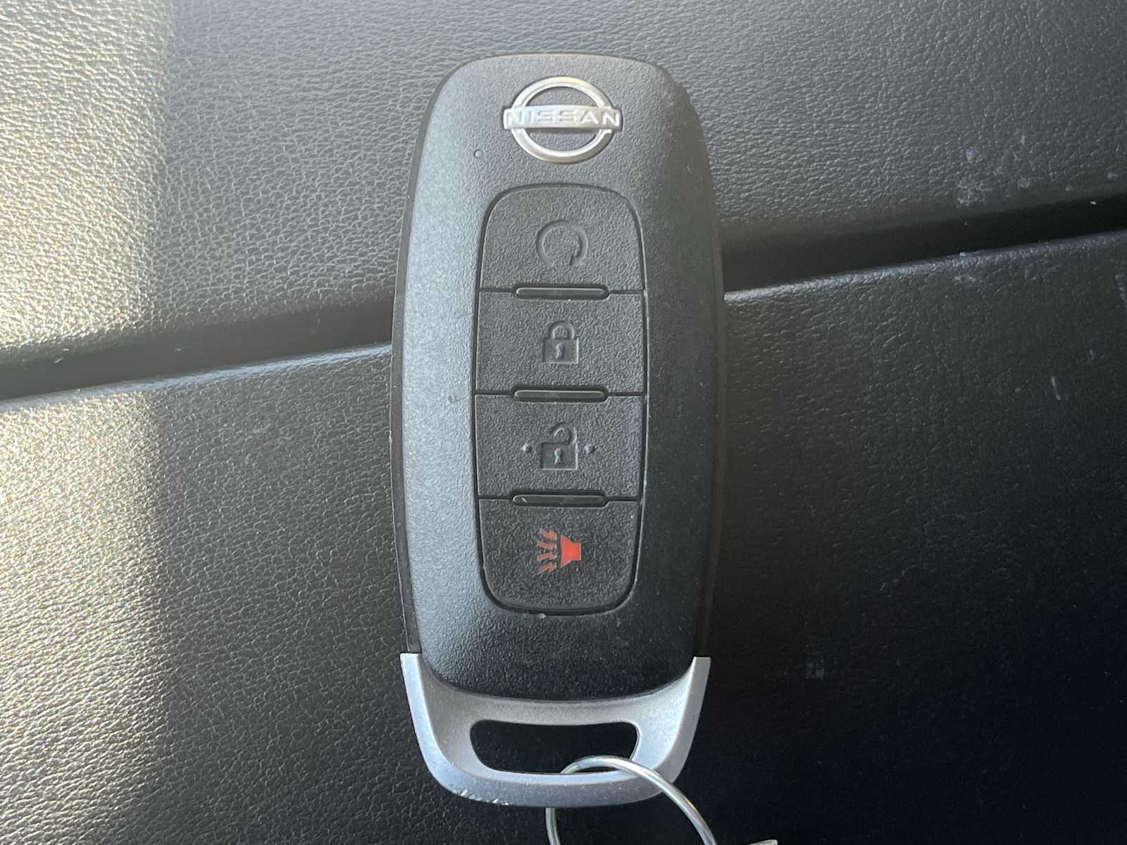 Thumbnail: 2023 Nissan Rogue - 20