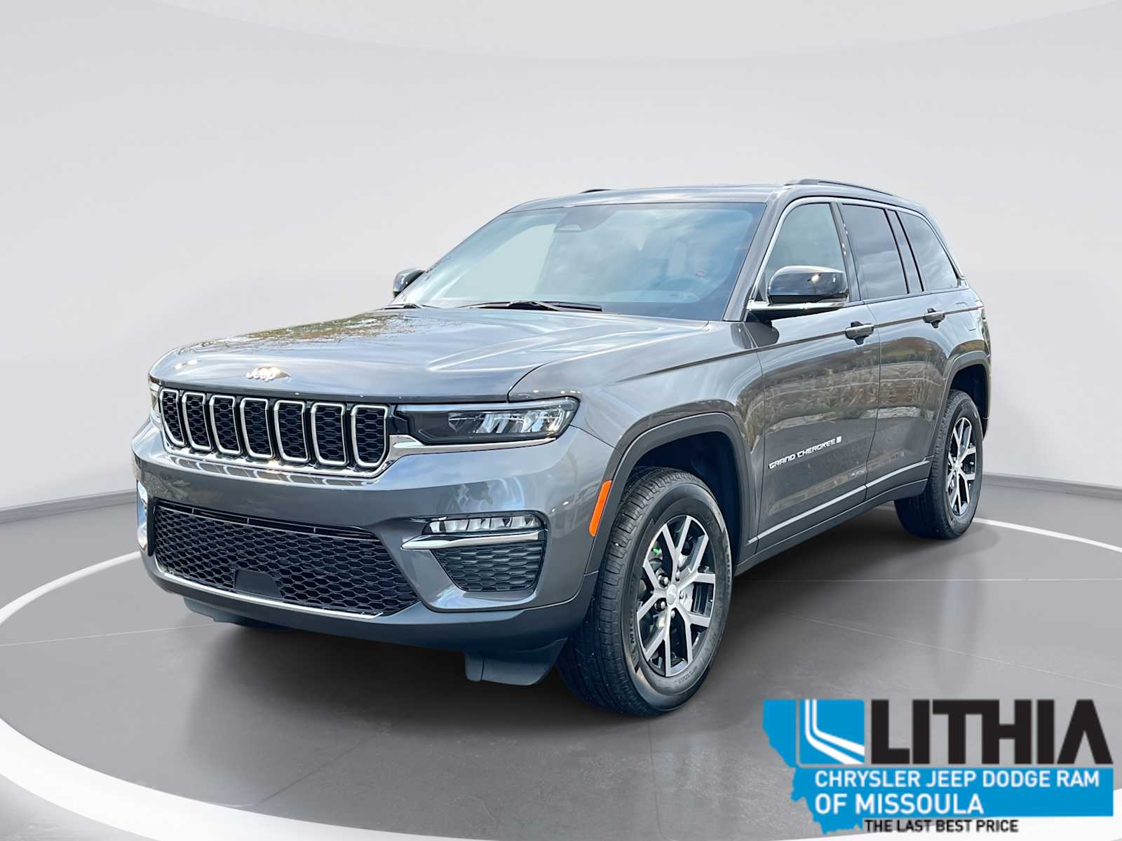 Thumbnail: 2025 Jeep Grand Cherokee - 1