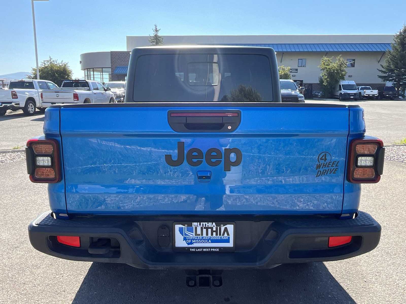 Thumbnail: 2024 Jeep Gladiator - 5