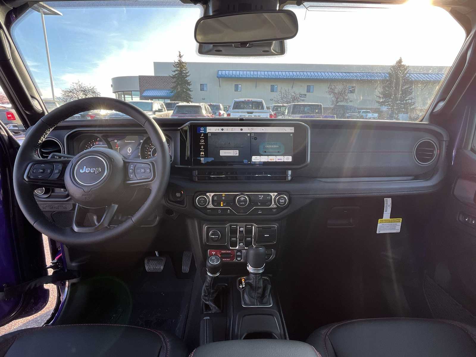 Thumbnail: 2026 Jeep Gladiator - 10