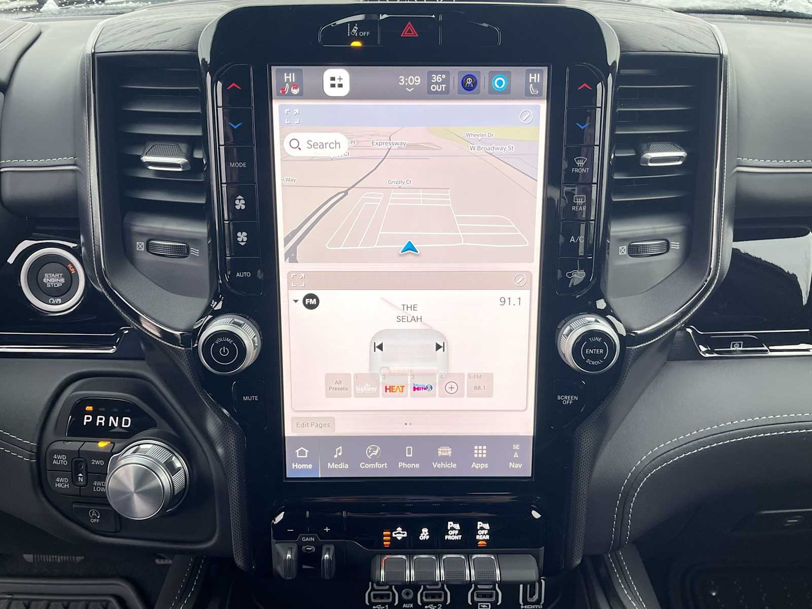 Thumbnail: 2026 RAM 1500 - 16