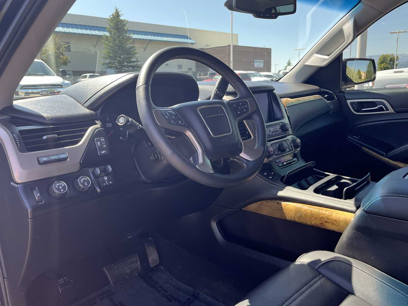 Used 2017 GMC Yukon Denali with VIN 1GKS2CKJ6HR276530 for sale in Missoula, MT
