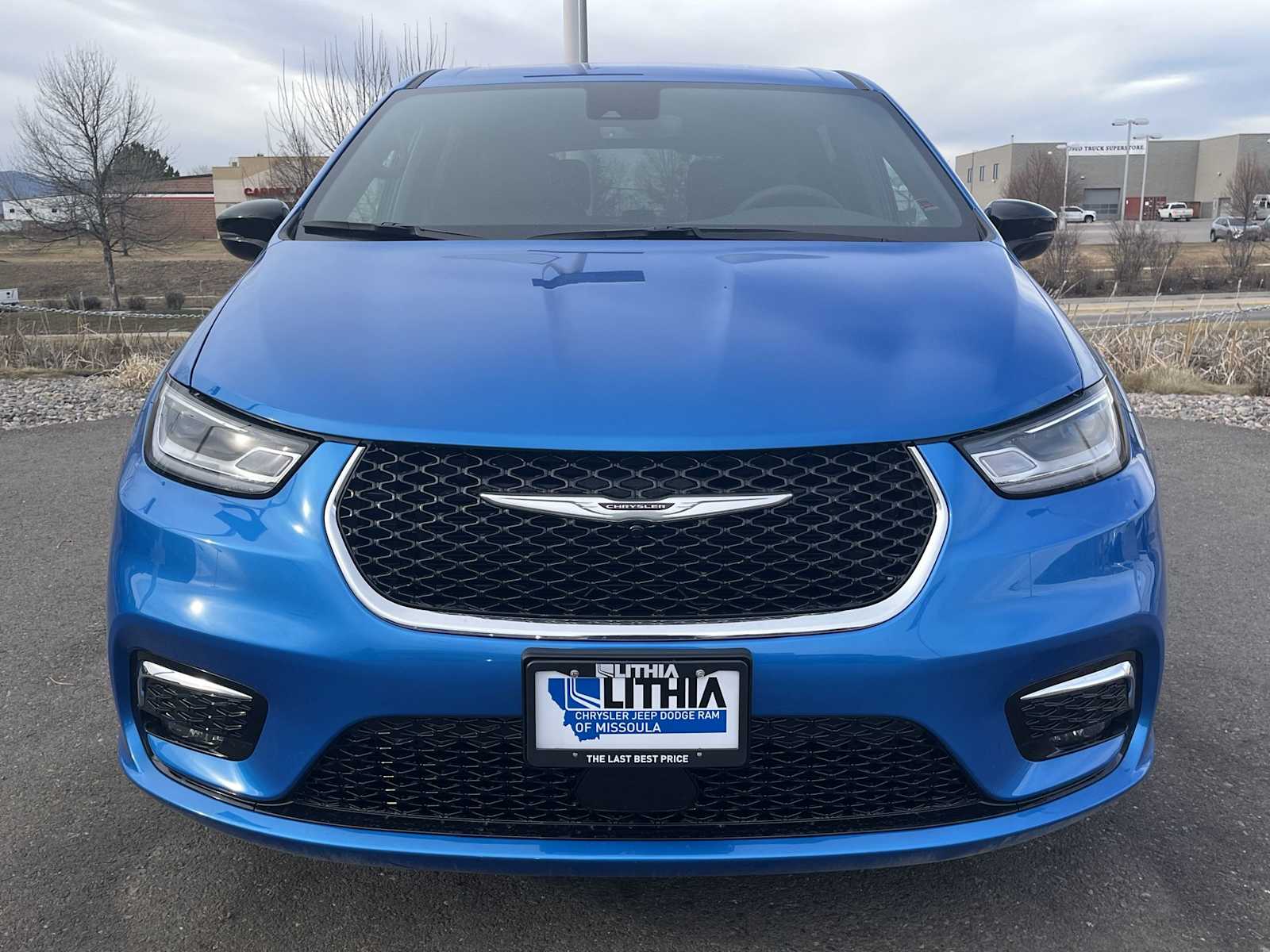 Thumbnail: 2026 Chrysler Pacifica - 6