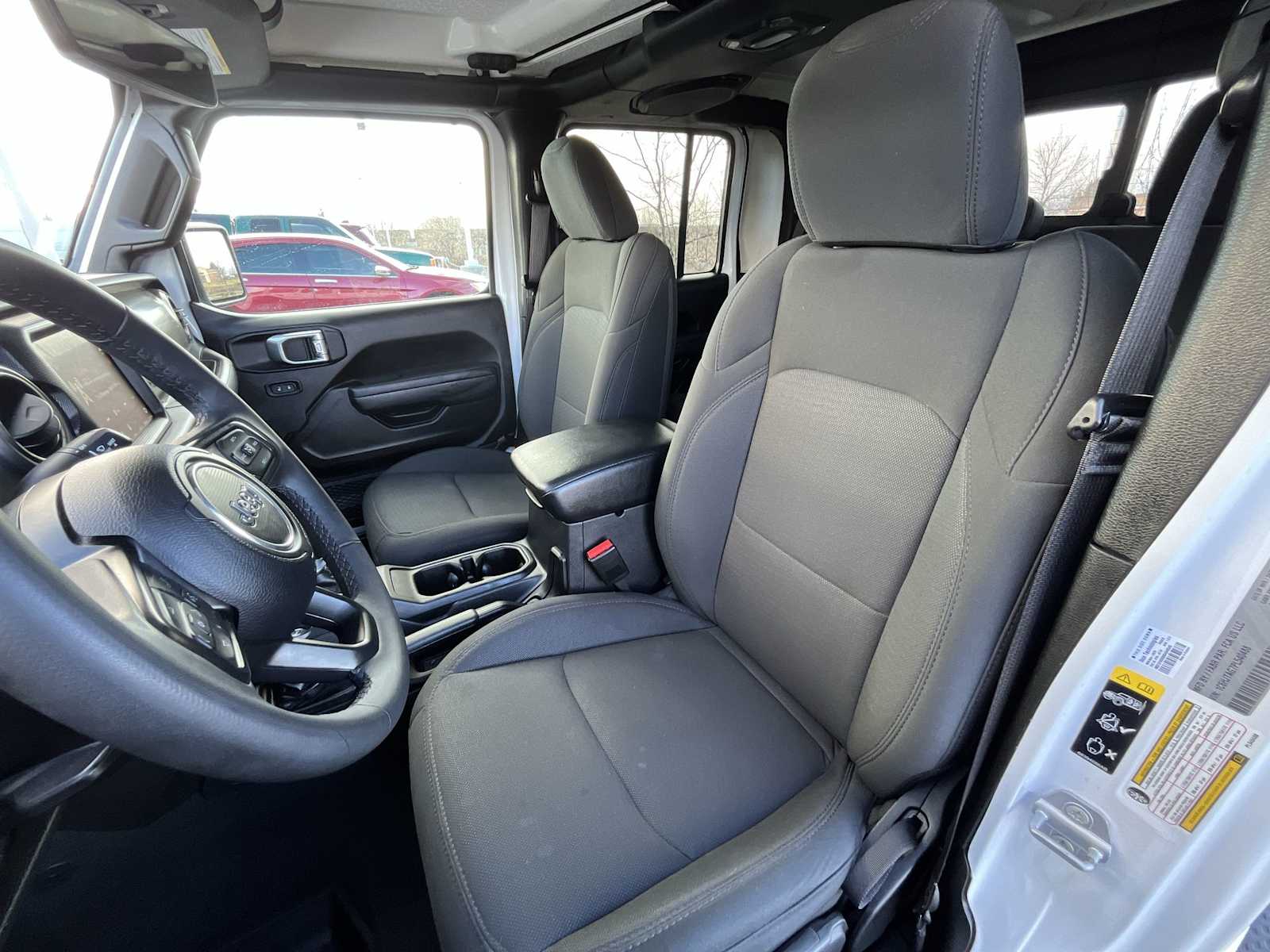 Thumbnail: 2023 Jeep Gladiator - 11