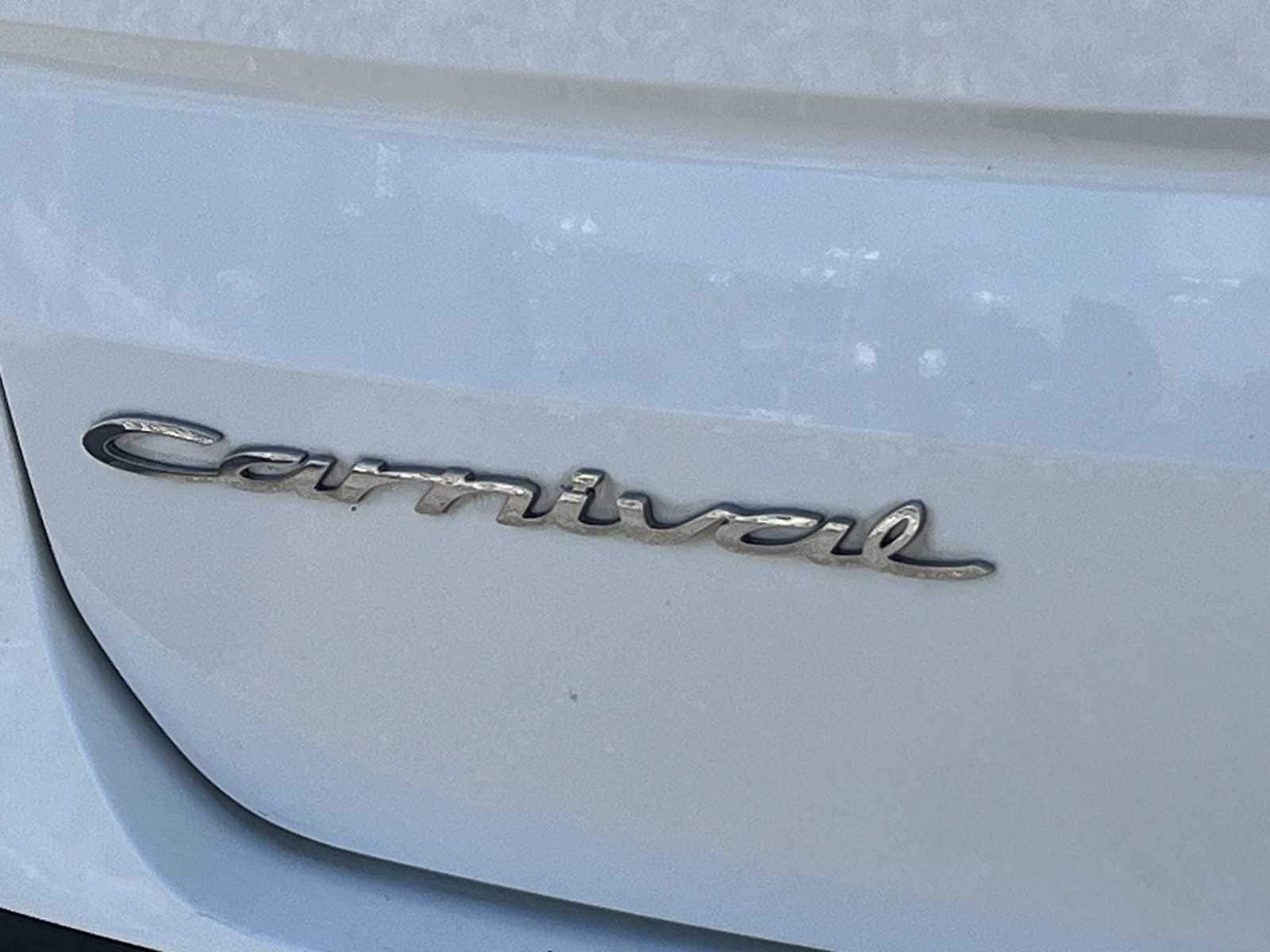2022 Kia Carnival LXS 7