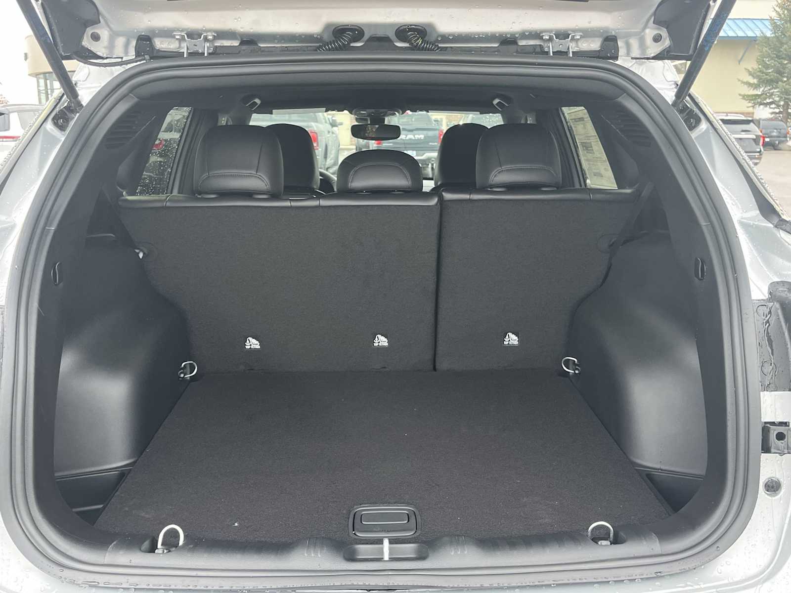 Thumbnail: 2026 Jeep Compass - 19