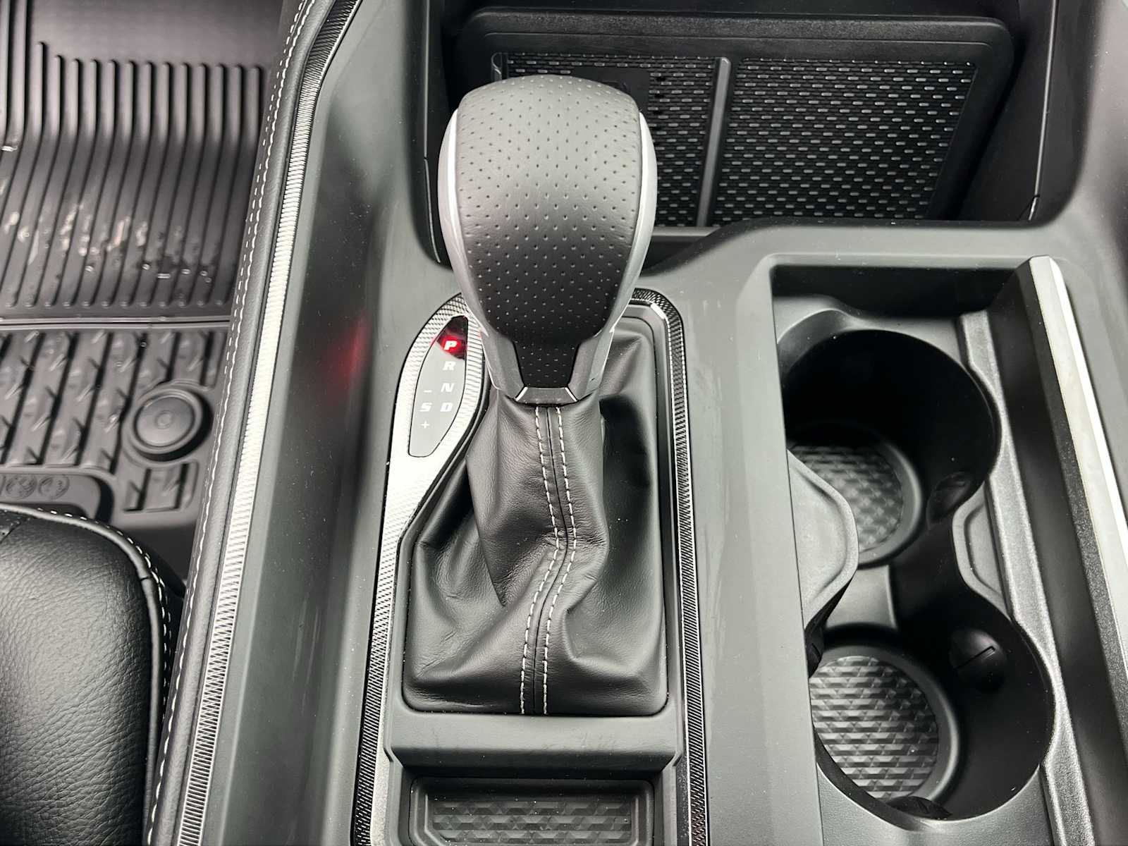 Thumbnail: 2026 RAM 1500 - 17