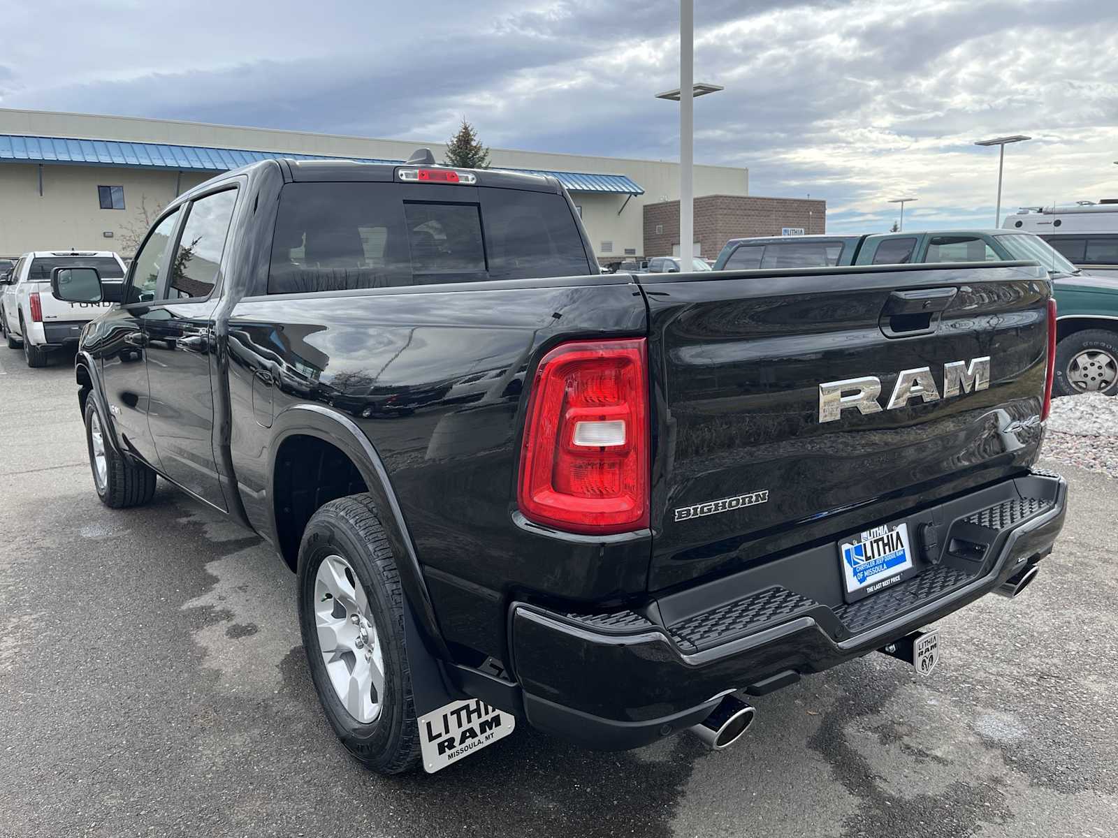 Thumbnail: 2026 RAM 1500 - 4