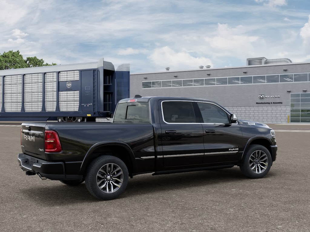 New 2026 Ram 1500 LIMITED CREW CAB 4X4 6'4 BOX Pickup