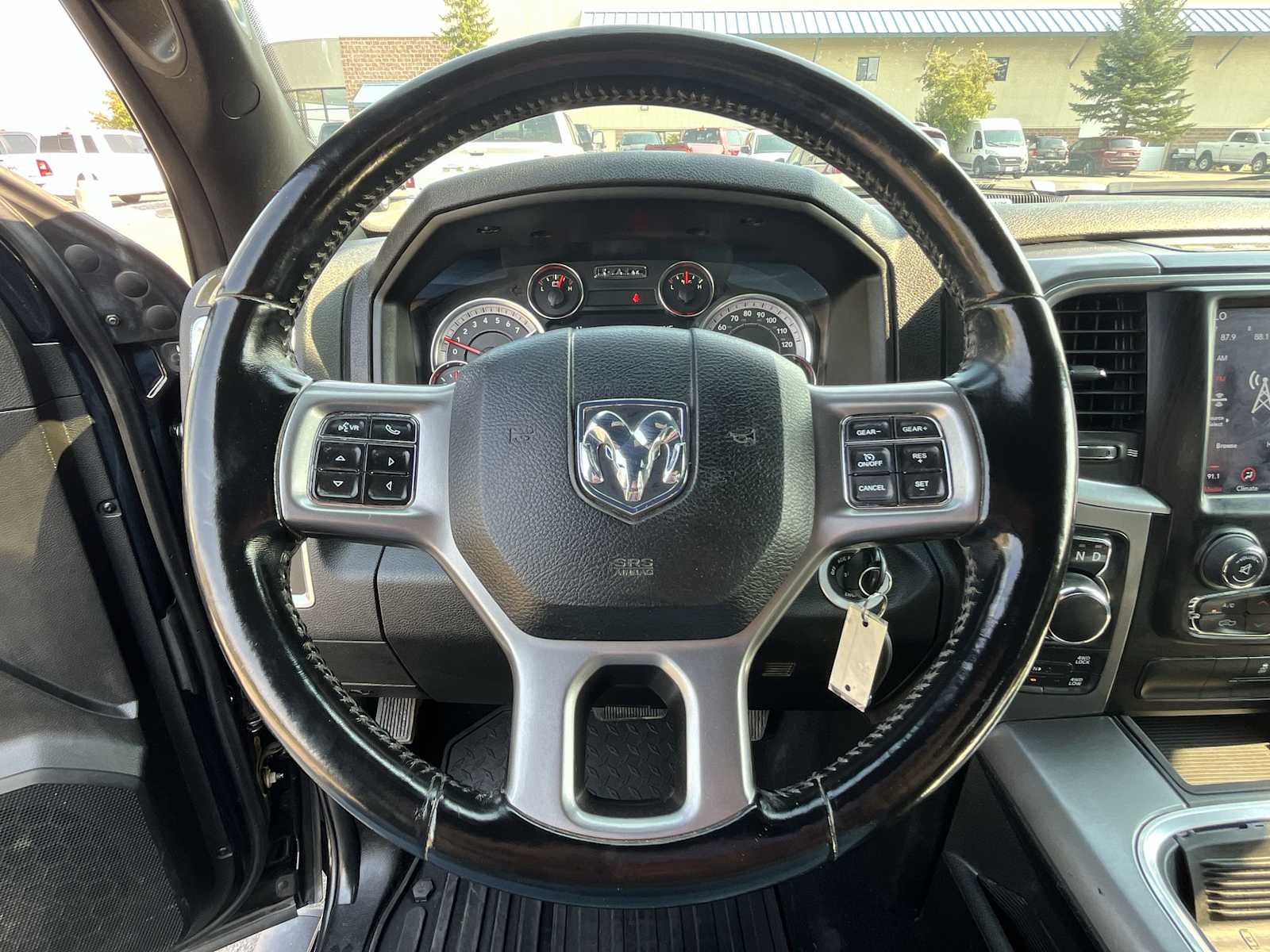 Thumbnail: 2021 RAM 1500 Classic - 15