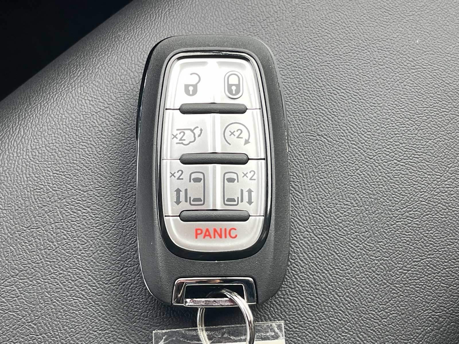 Thumbnail: 2026 Chrysler Pacifica - 20