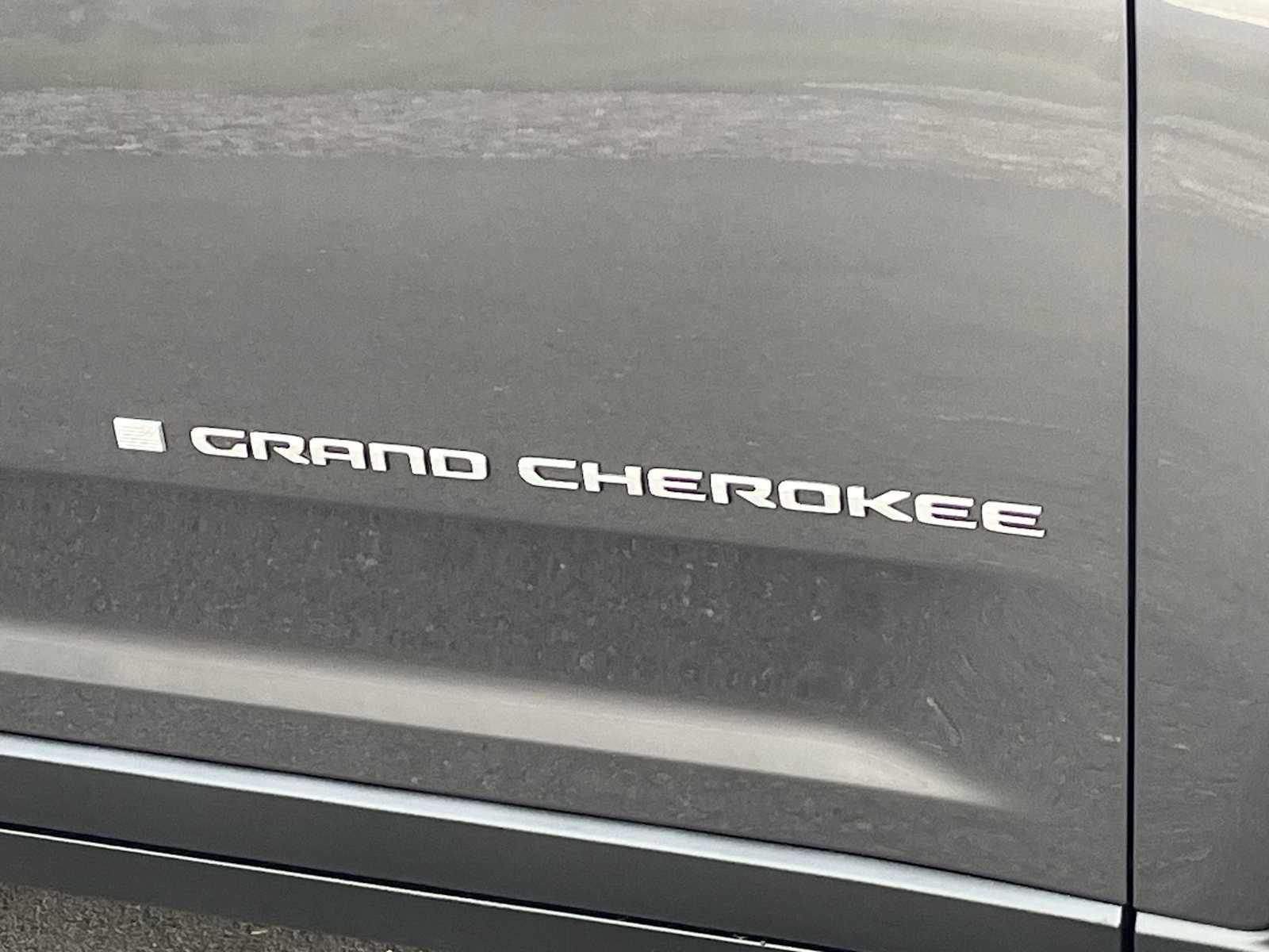 Thumbnail: 2025 Jeep Grand Cherokee - 7