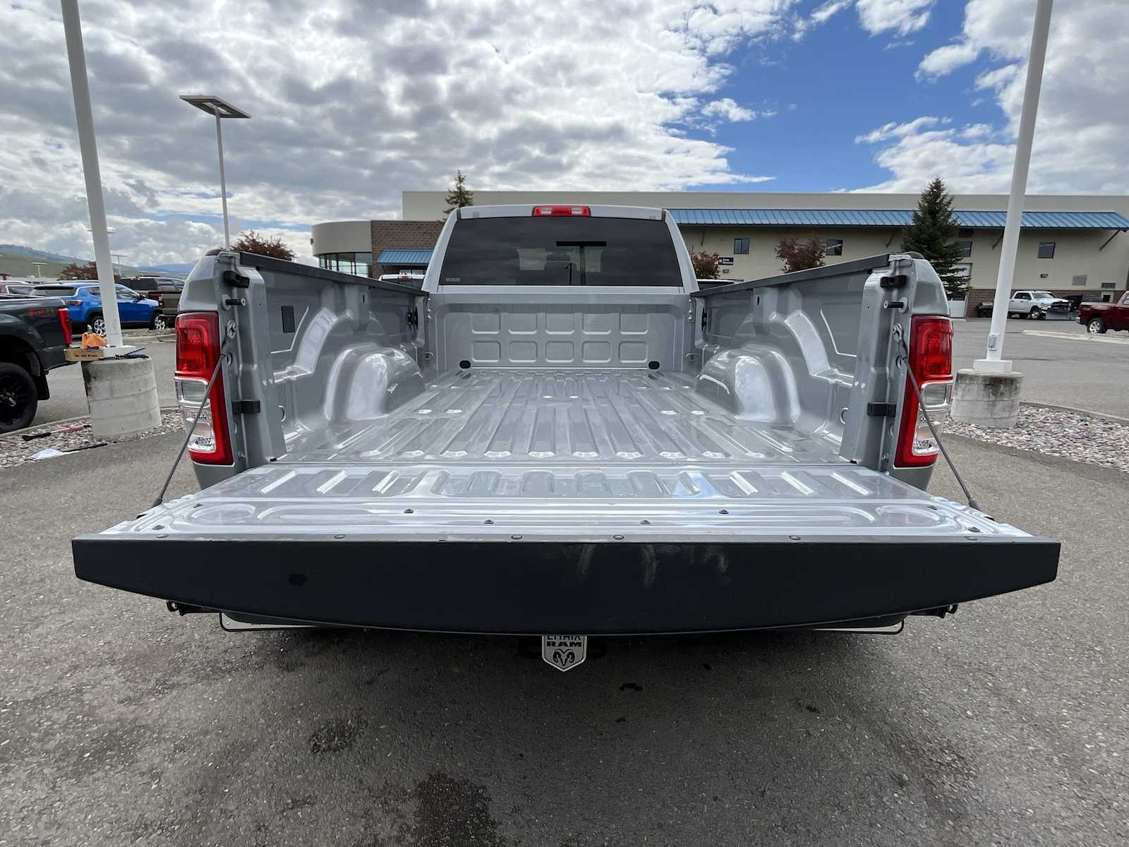 Thumbnail: 2022 RAM 3500 - 19