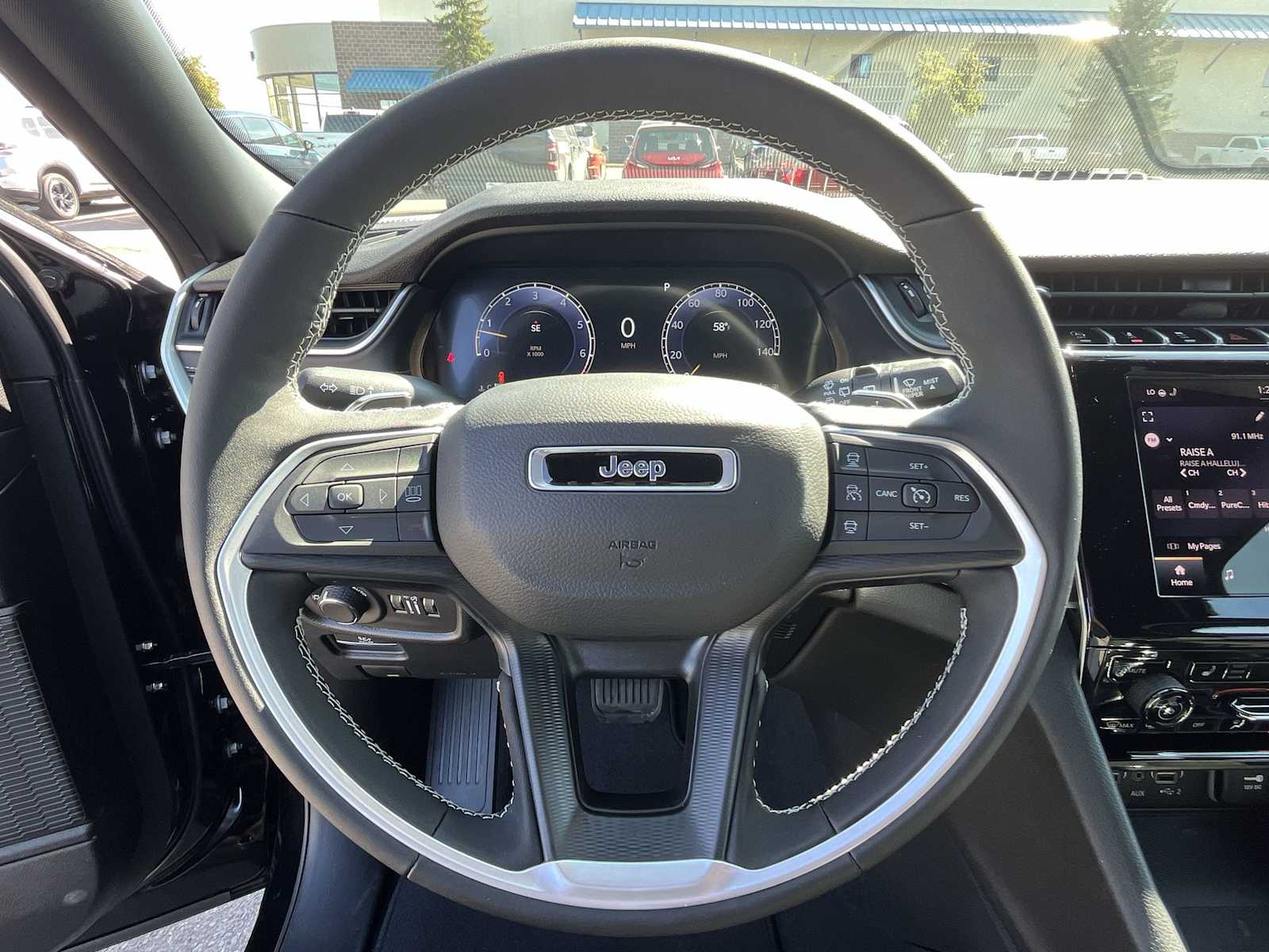 Thumbnail: 2025 Jeep Grand Cherokee - 15