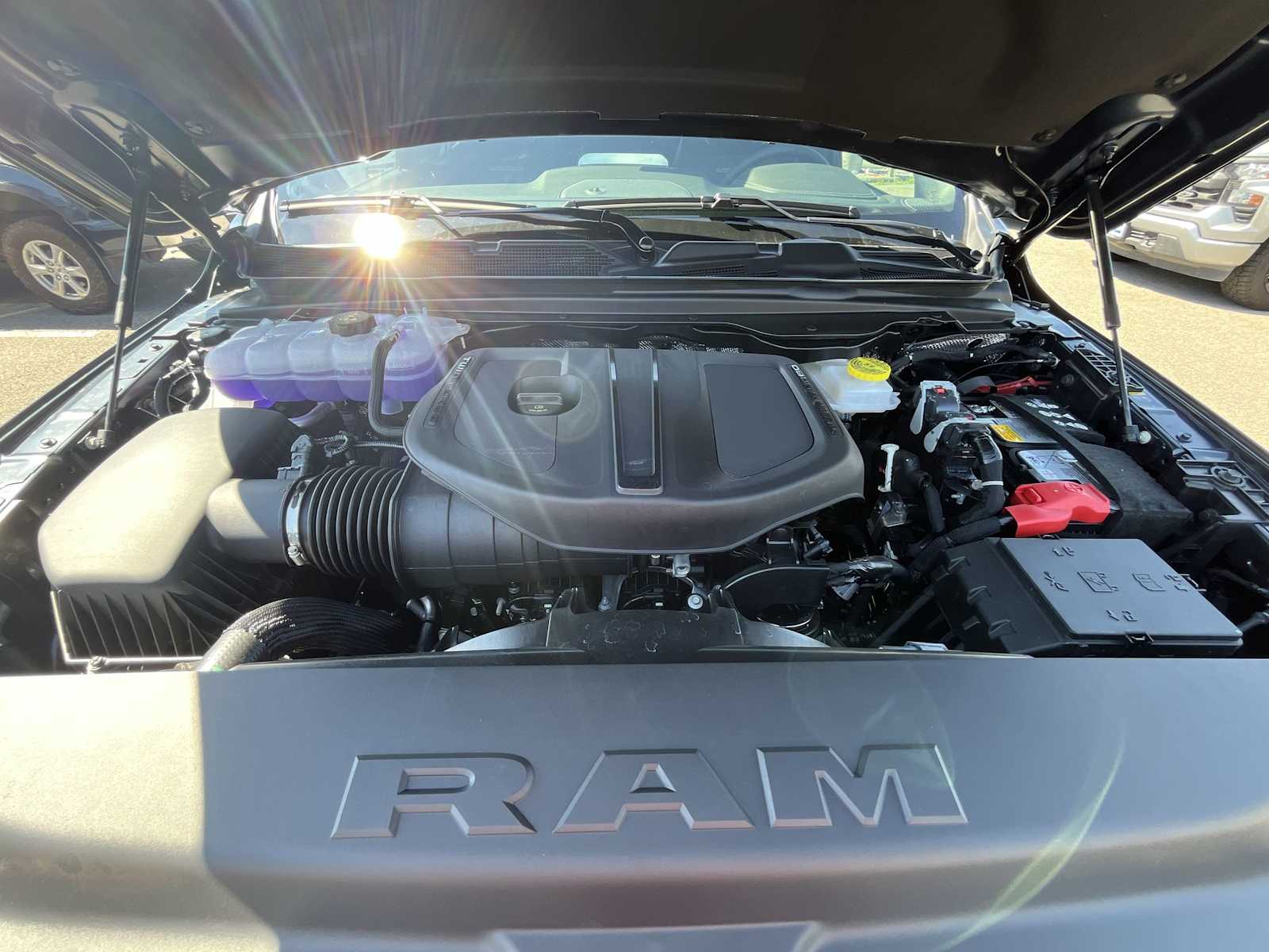 Thumbnail: 2026 RAM 1500 - 9