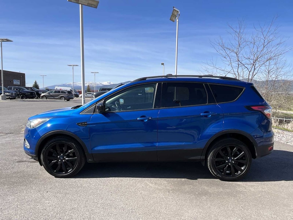 Used 2017 Ford Escape SE SUV