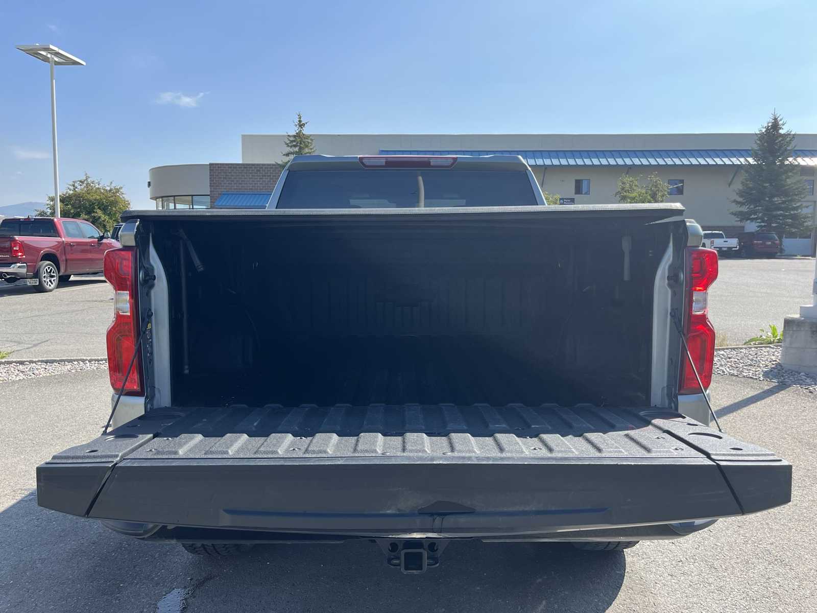 Thumbnail: 2024 Chevrolet Silverado 1500 - 19