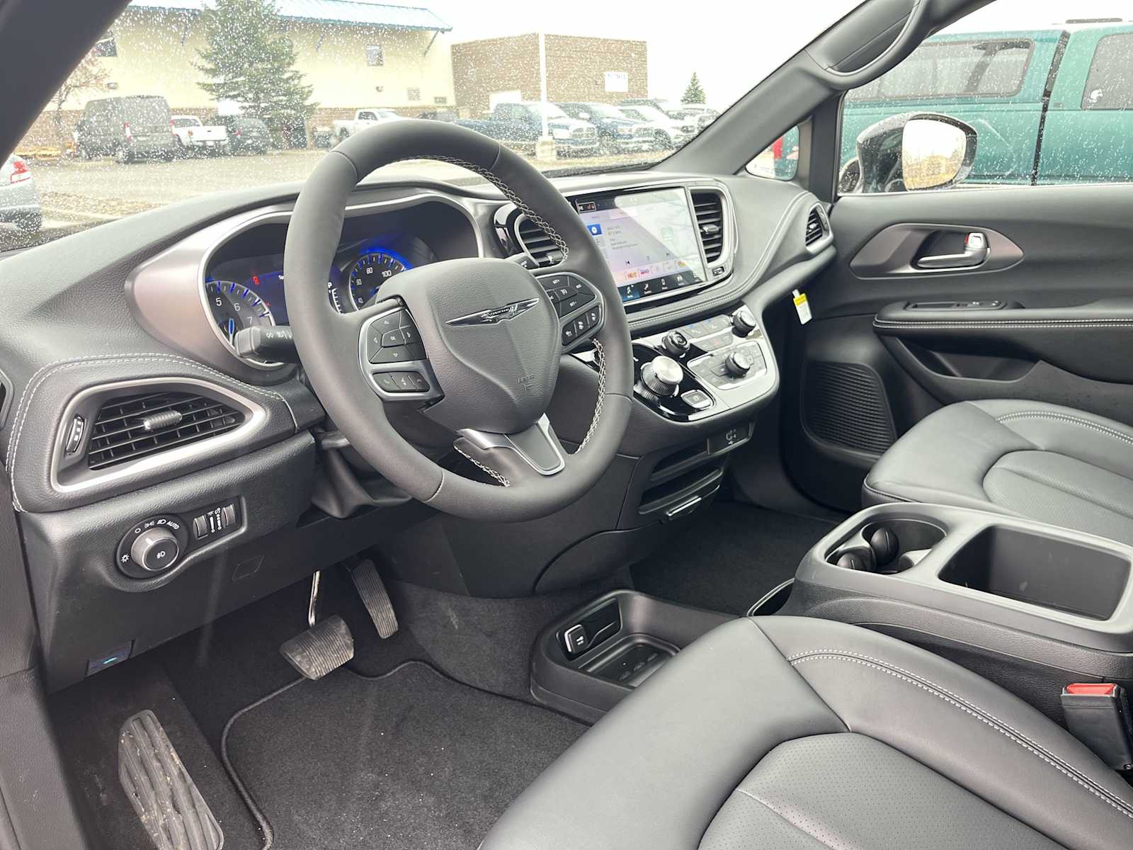 Thumbnail: 2026 Chrysler Pacifica - 2