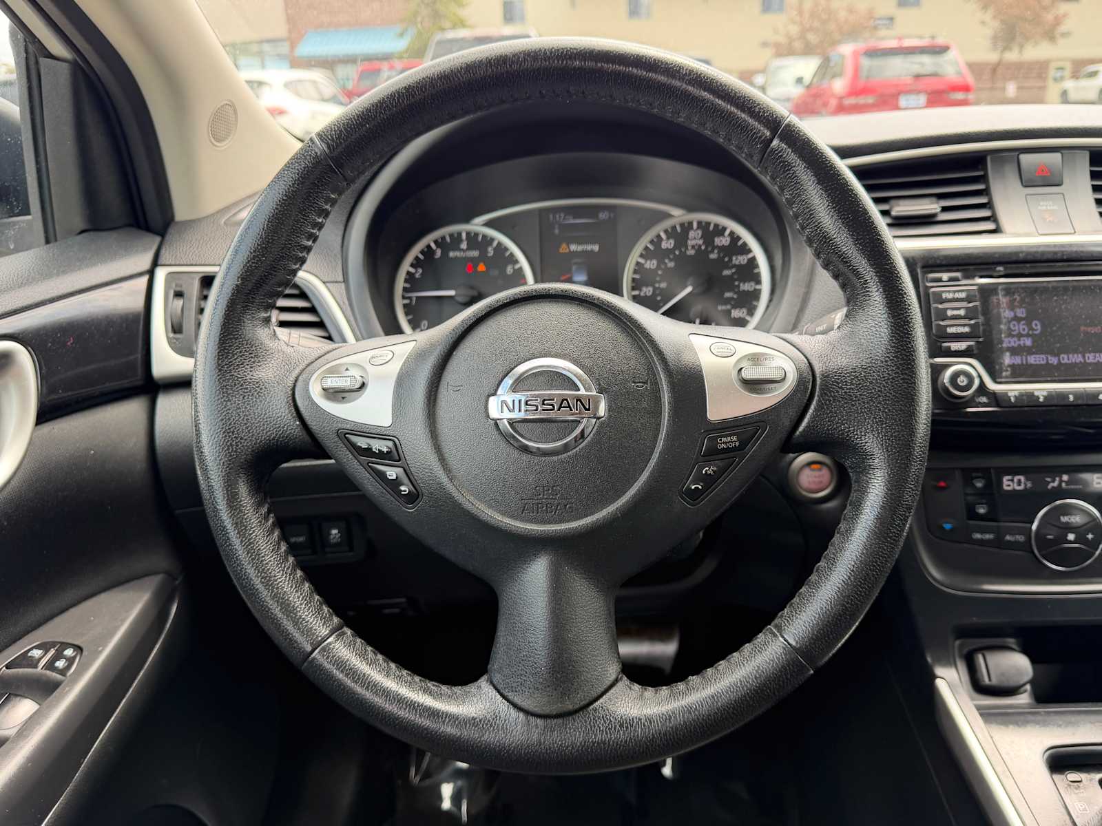 Thumbnail: 2018 Nissan Sentra - 13