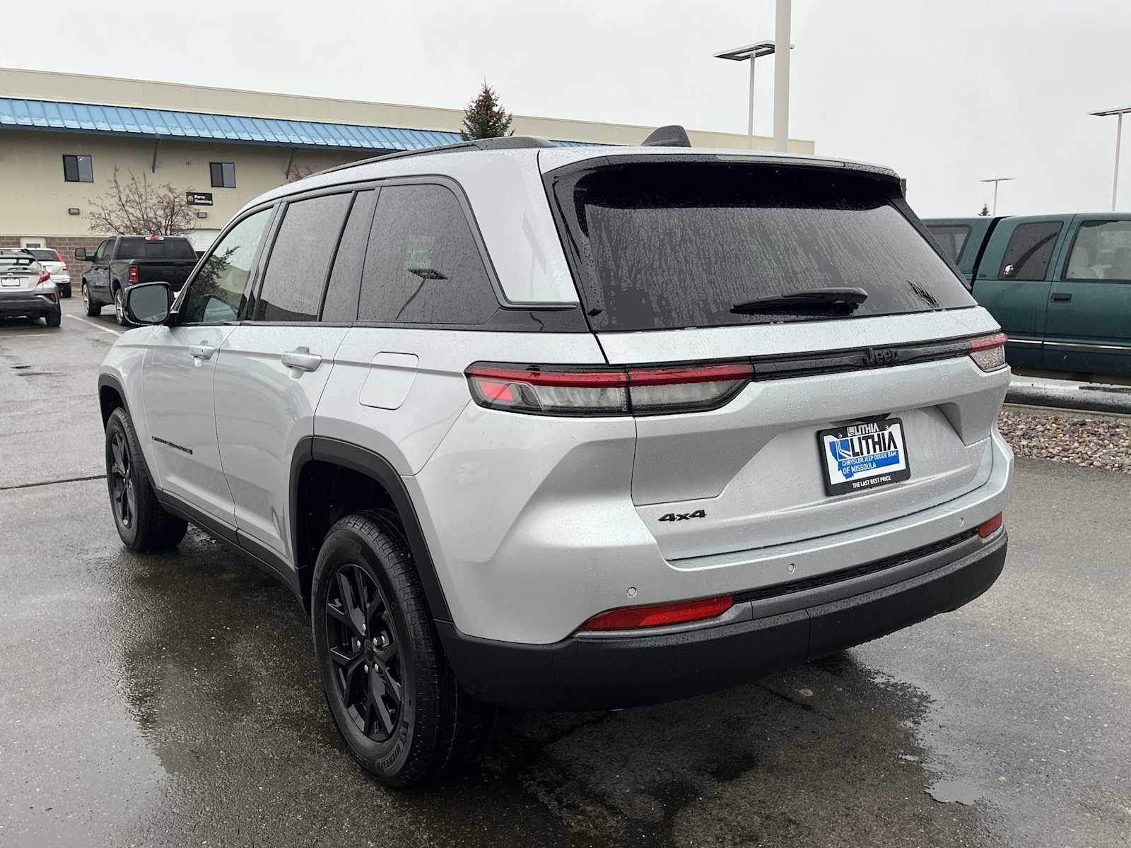 Thumbnail: 2026 Jeep Grand Cherokee - 4