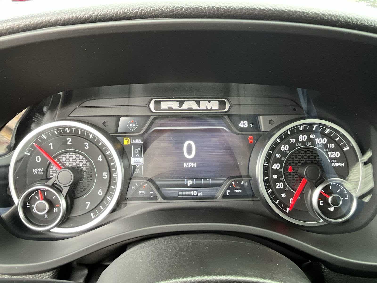 Thumbnail: 2026 RAM 1500 - 28