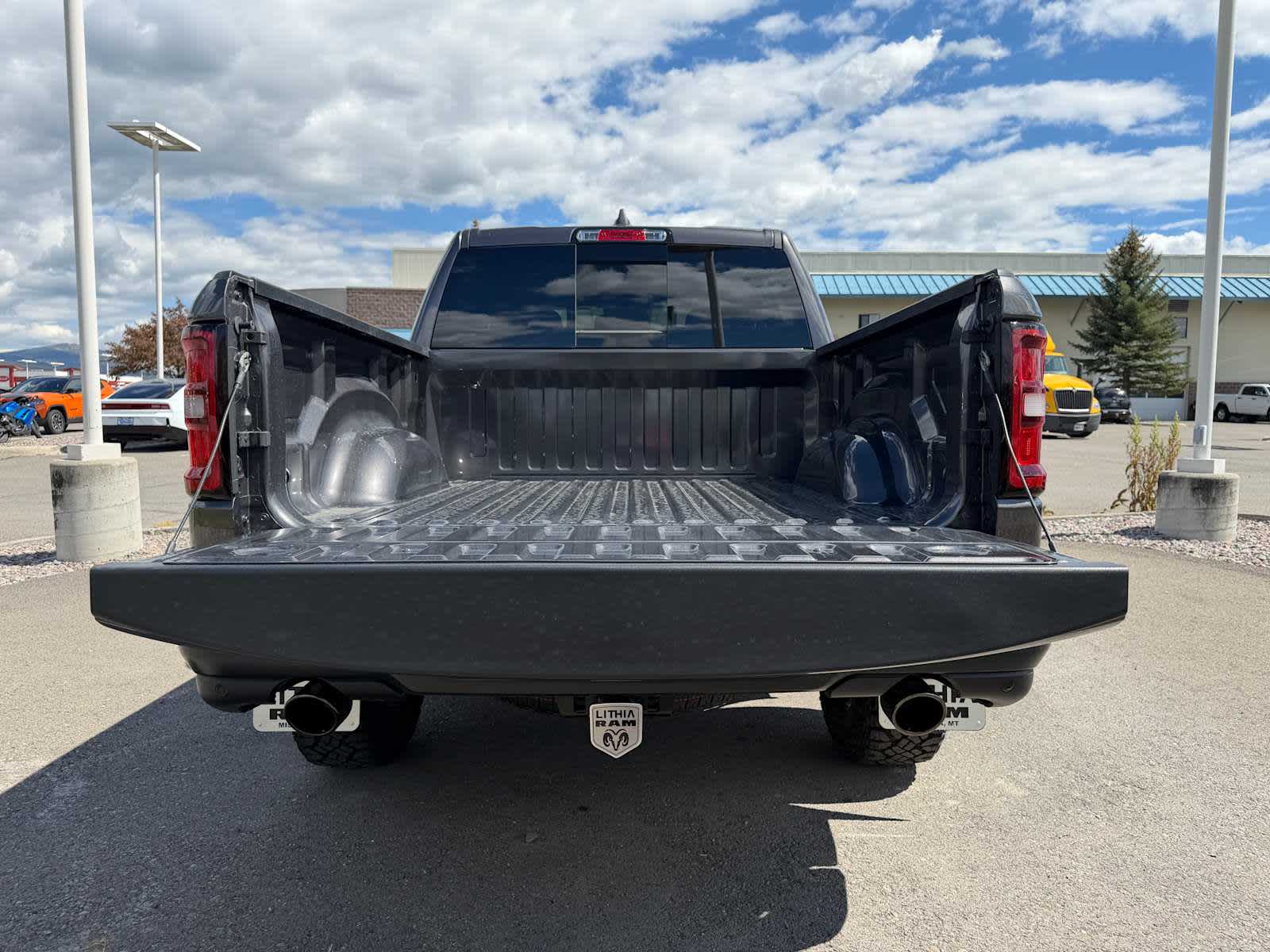 Thumbnail: 2026 RAM 1500 - 12